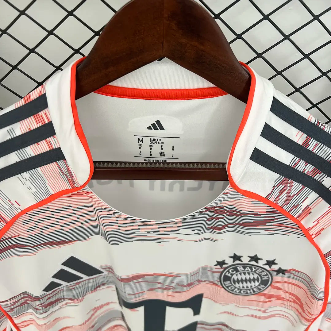 Bayern Munchen Away 25/26