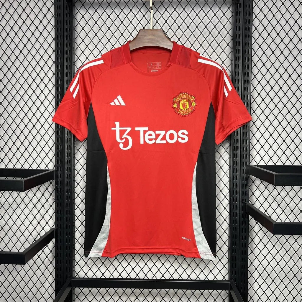 Manchester United Training 24/25