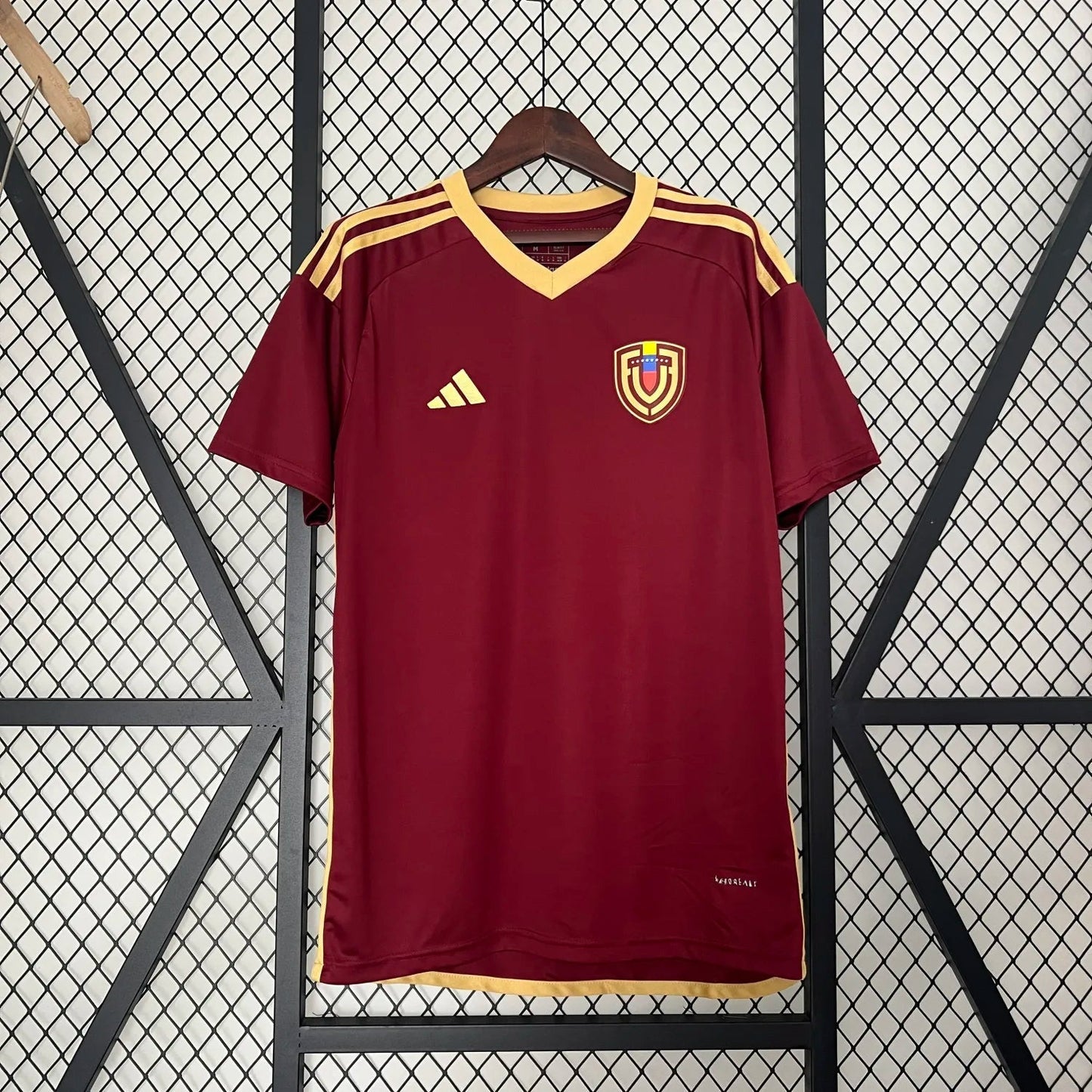 Venezuela Home 24/25
