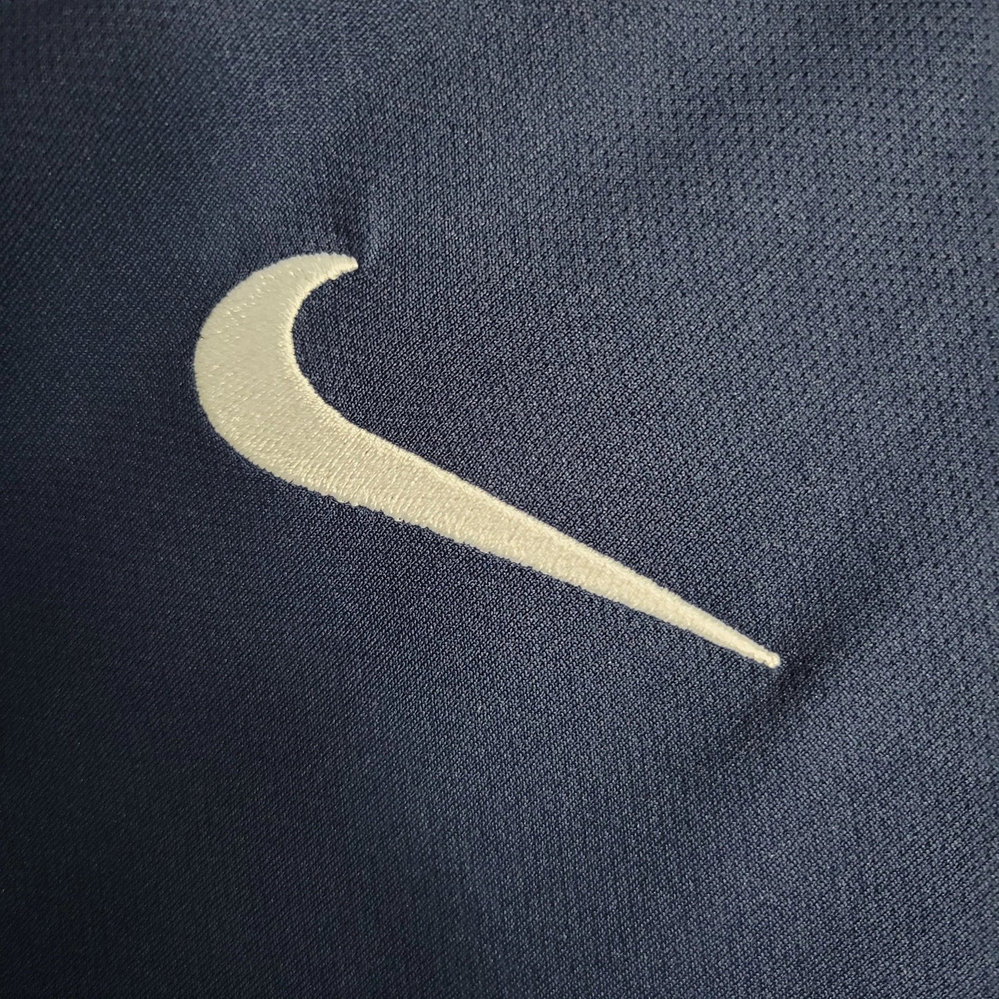 PSG Home 17/18