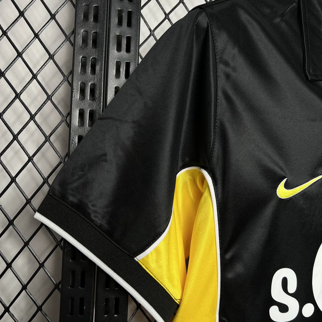 Borussia Dortmund Away 98/00