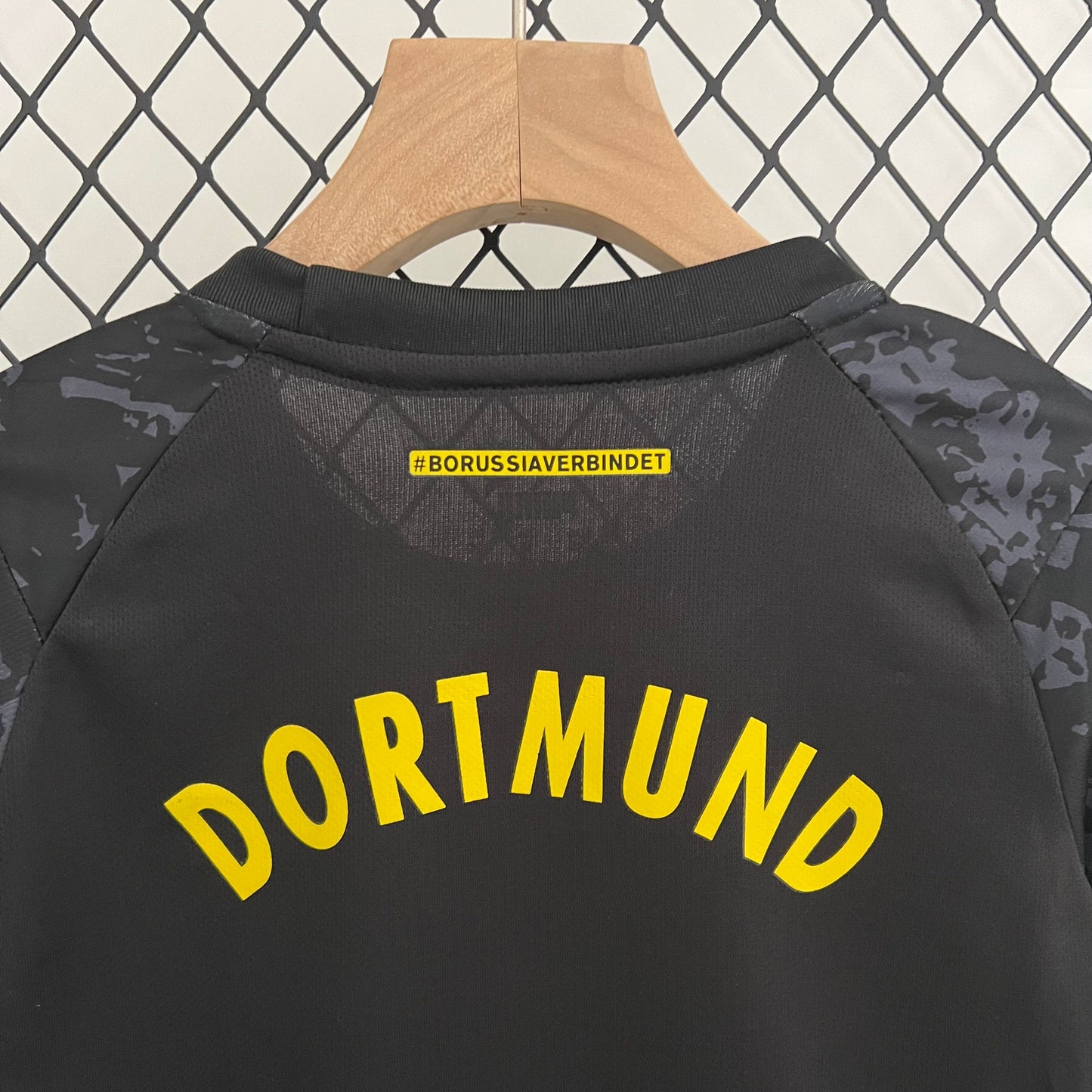Kid Kit - Borussia Dortmund Away 23/24