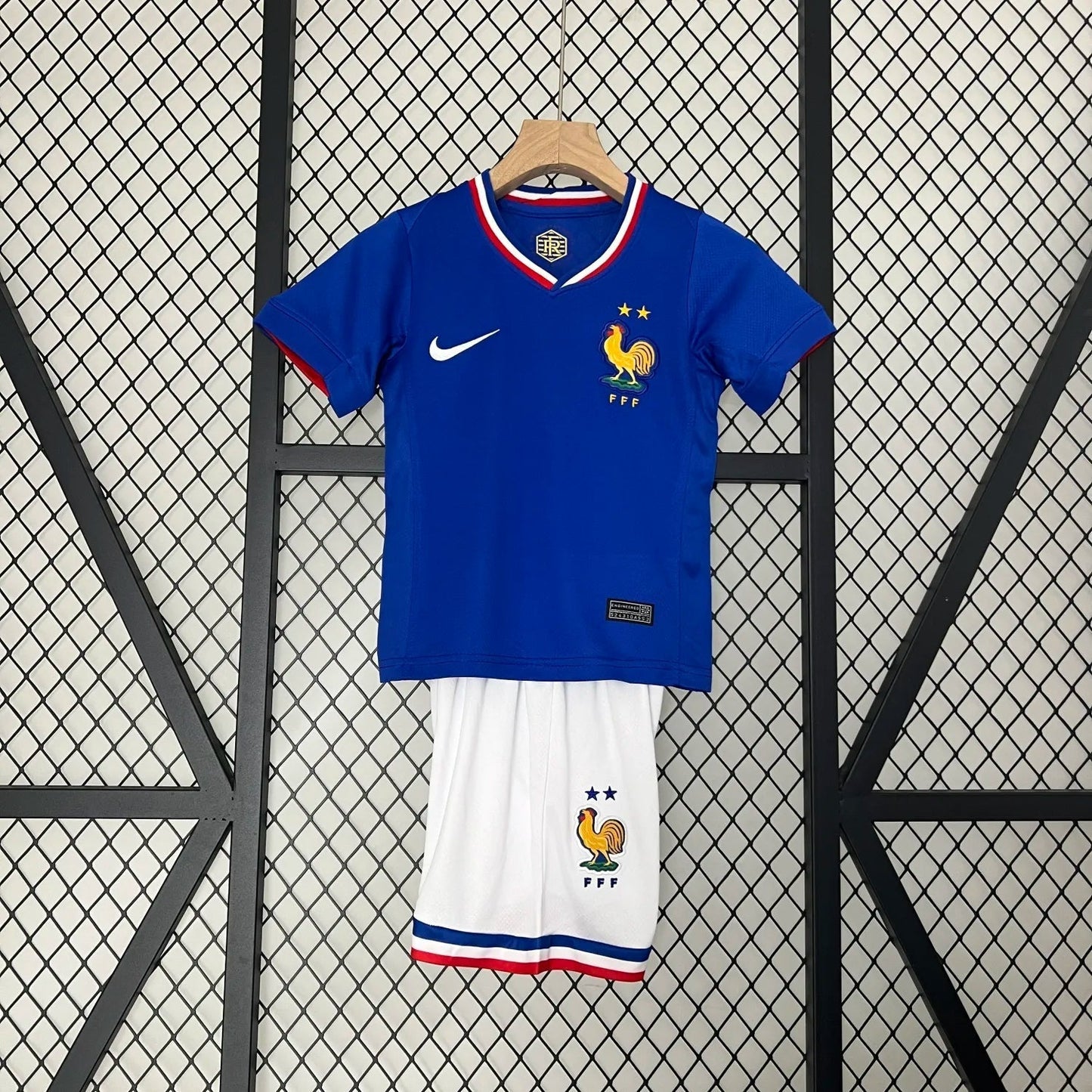 Kid Kit - France Home 24/25
