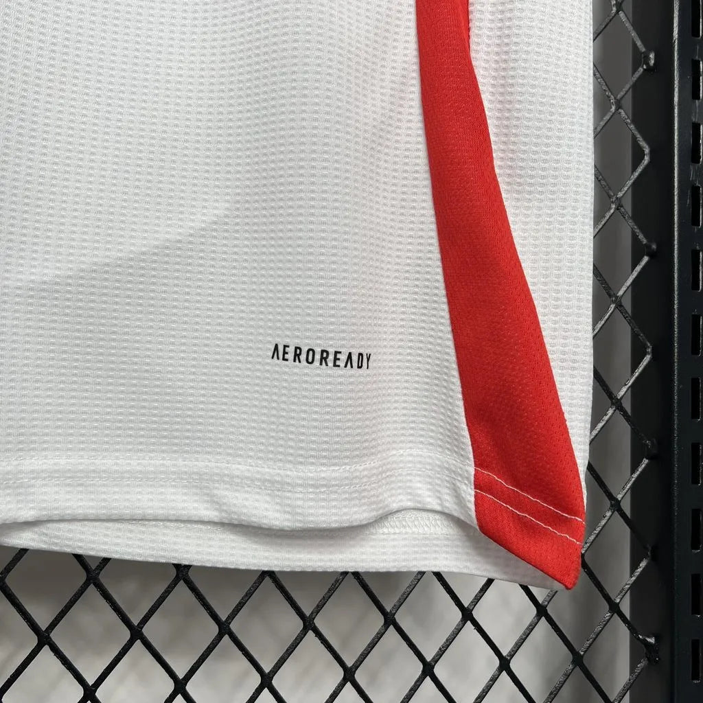 Fulham Home 24/25