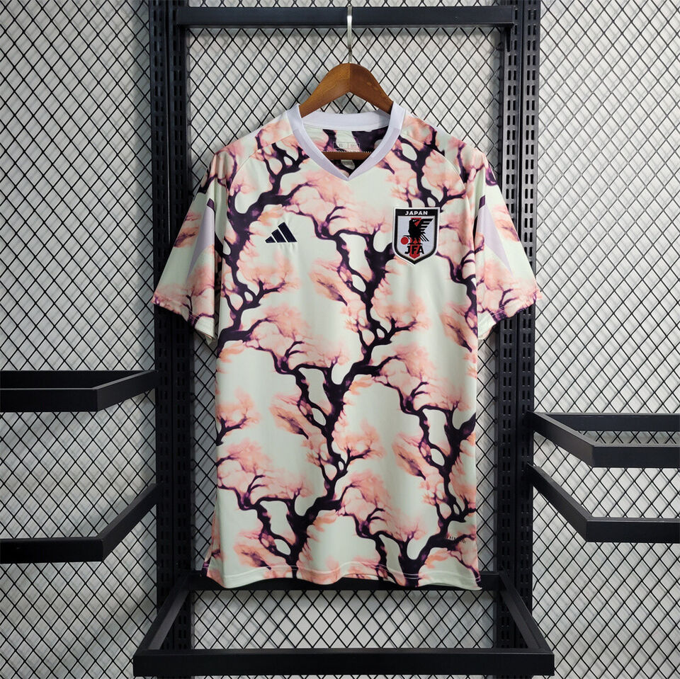 Japan Special Edition 23/24